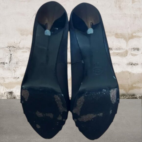 White House Black Market Women's Elegant Black Peep-Toe Heels Size 8 - Picture 4 of 7
